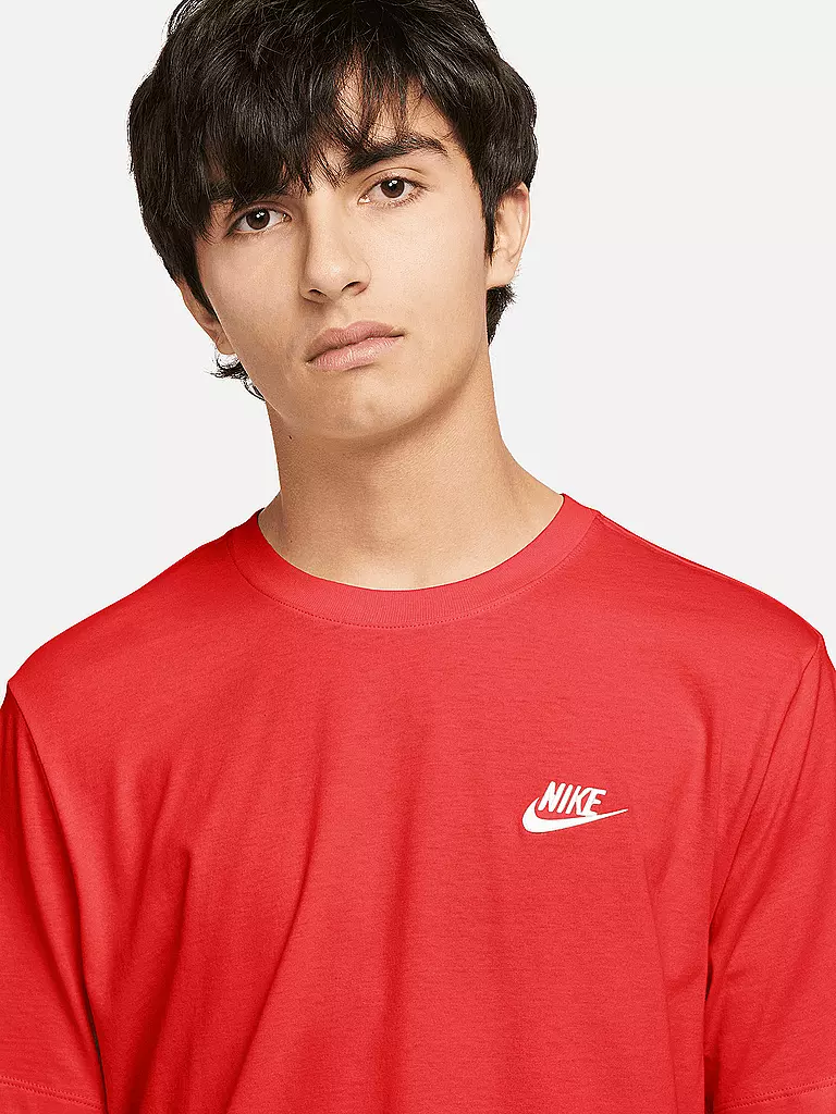 NIKE | Camiseta de hombre Nike Sportswear Club |
