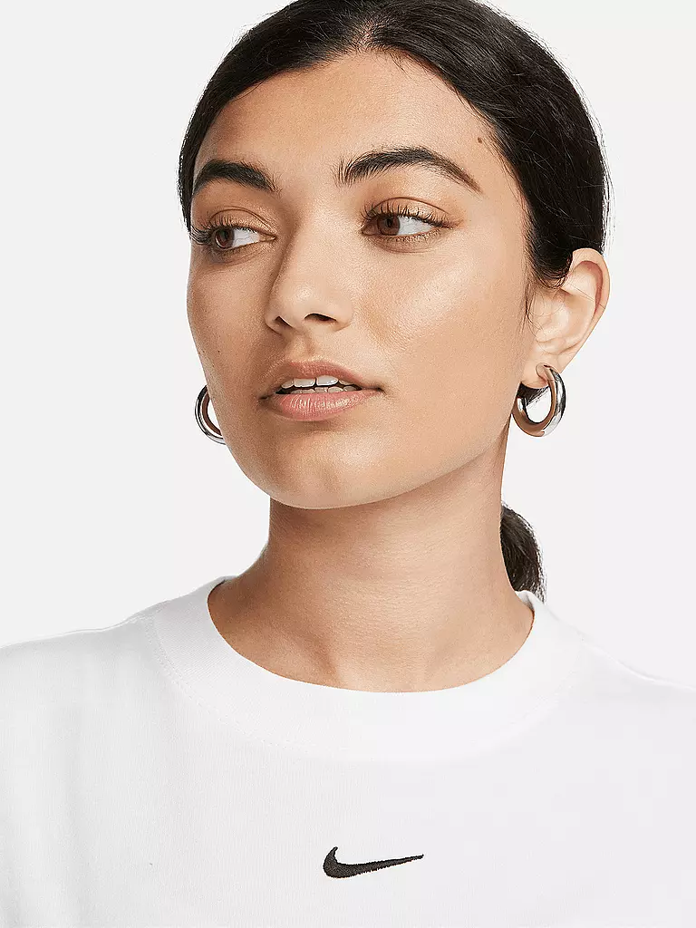 NIKE | Camiseta de mujer NSW Essential |