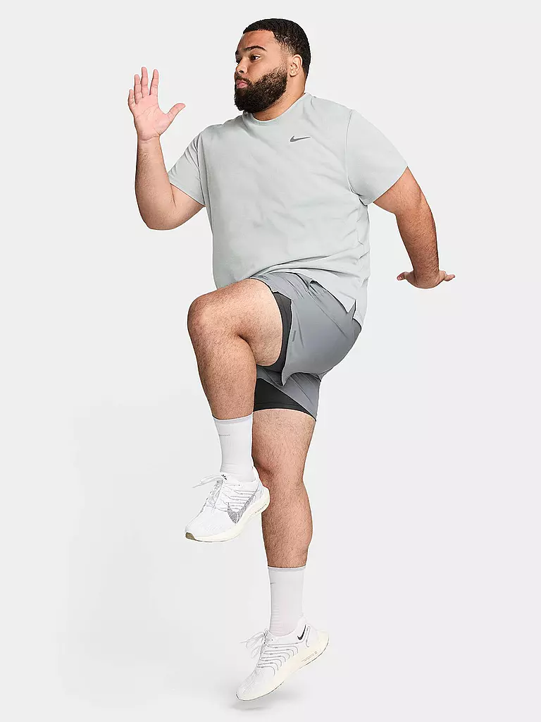 NIKE | Camiseta de running para hombre Dri-FIT UV Miler | Gris claro