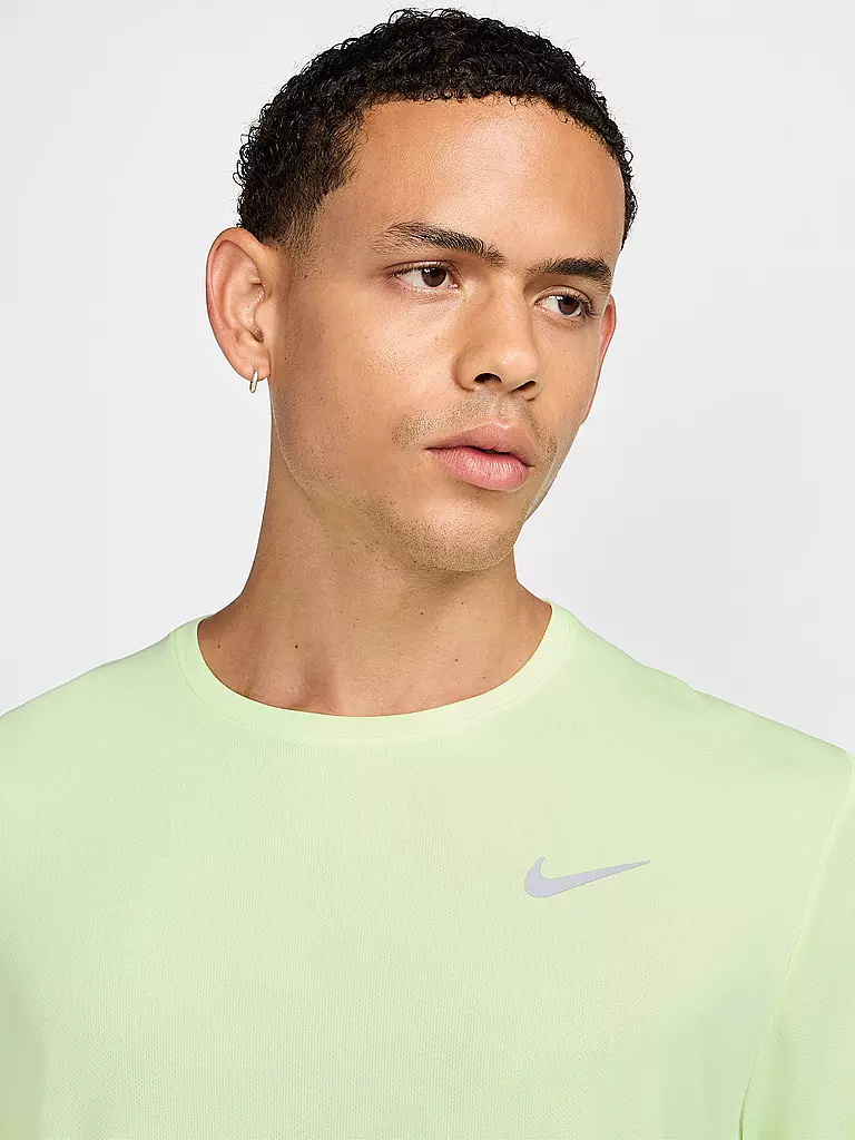 NIKE | Camiseta de running para hombre Dri-FIT UV Miler |