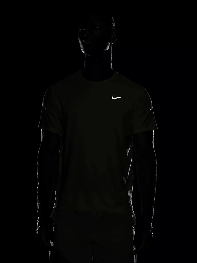 NIKE | Camiseta de running para hombre Dri-FIT UV Miler |