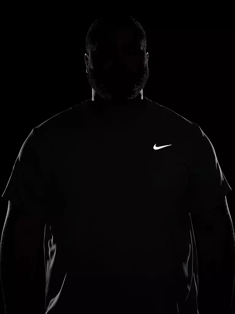 NIKE | Camiseta de running para hombre Dri-FIT UV Miler |