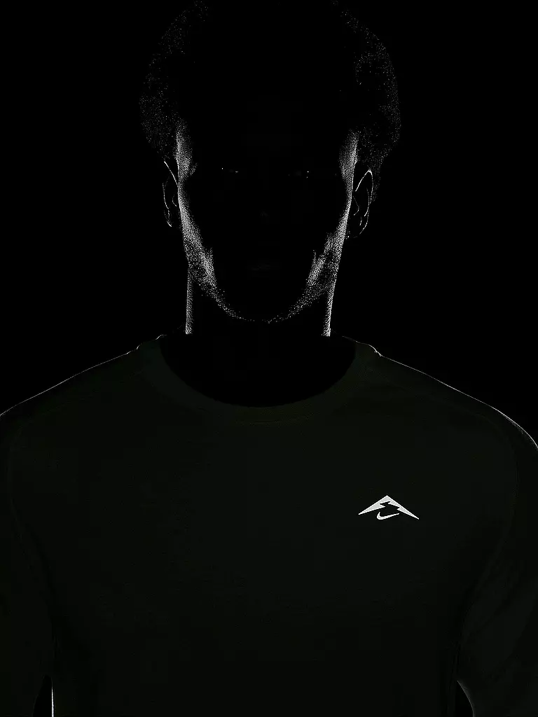 NIKE | Camiseta de running para hombre Solar Chase Trail |