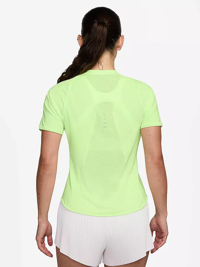 NIKE | Camiseta de running Swift para mujer |