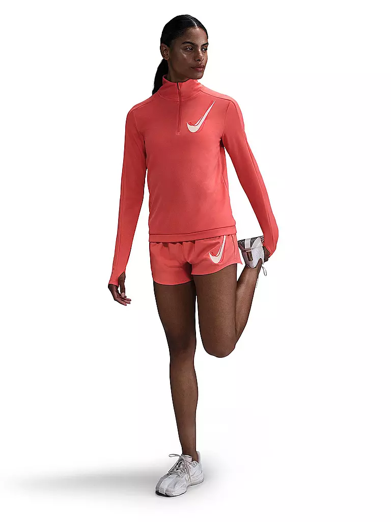 NIKE | Camiseta de running Swoosh para mujer | Coral