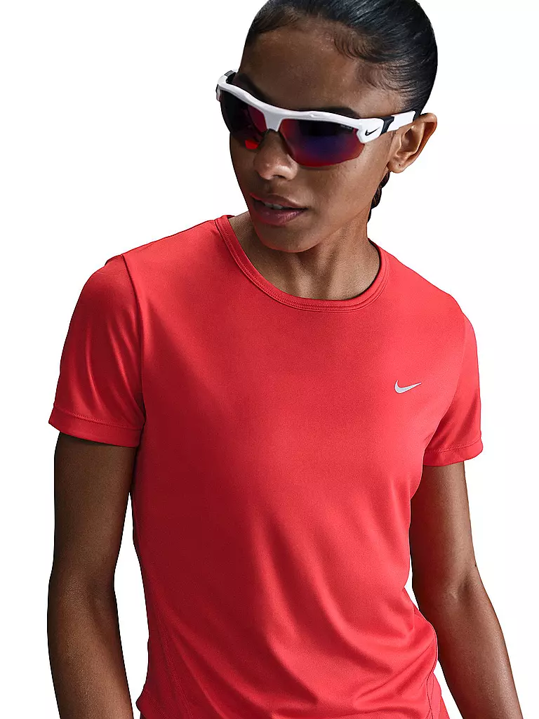 NIKE | Camiseta de running Tempo para mujer |