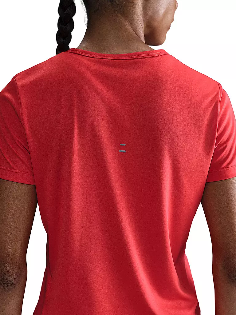NIKE | Camiseta de running Tempo para mujer |