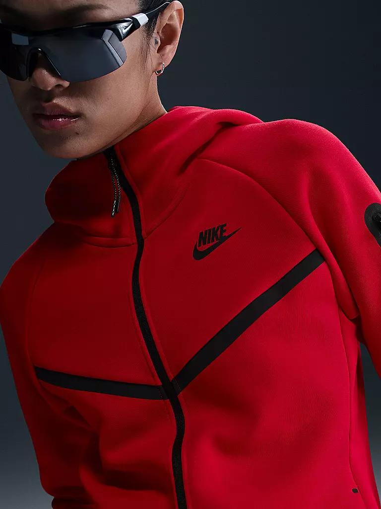 NIKE | Chaqueta polar Tech FLC con capucha para mujer | Rojo