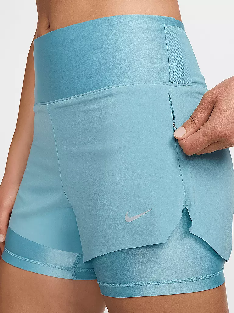 NIKE | Damen 2in1 Laufshort Dri-FIT Swift | Azul claro
