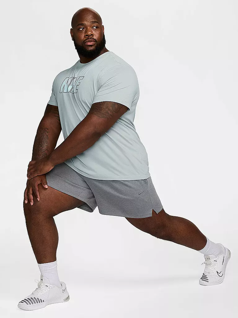 NIKE | Herren Fitnessshirt Dri-FIT | Gris