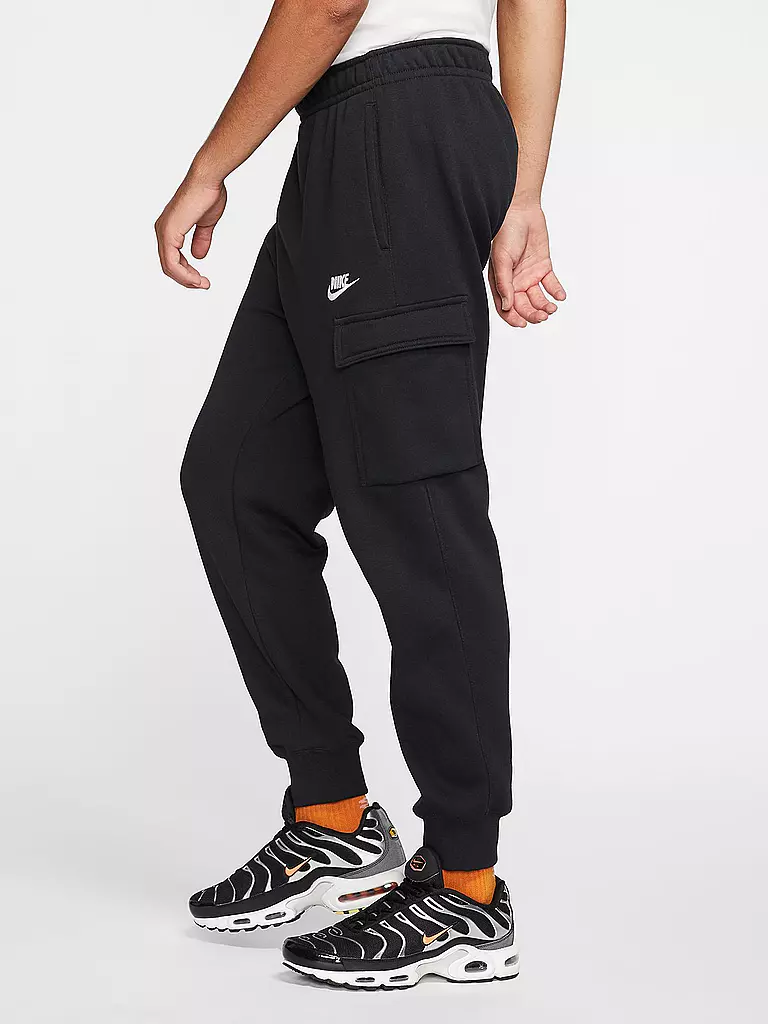 NIKE | Herren Jogginghose Sportswear Club Cagostyle | Negro