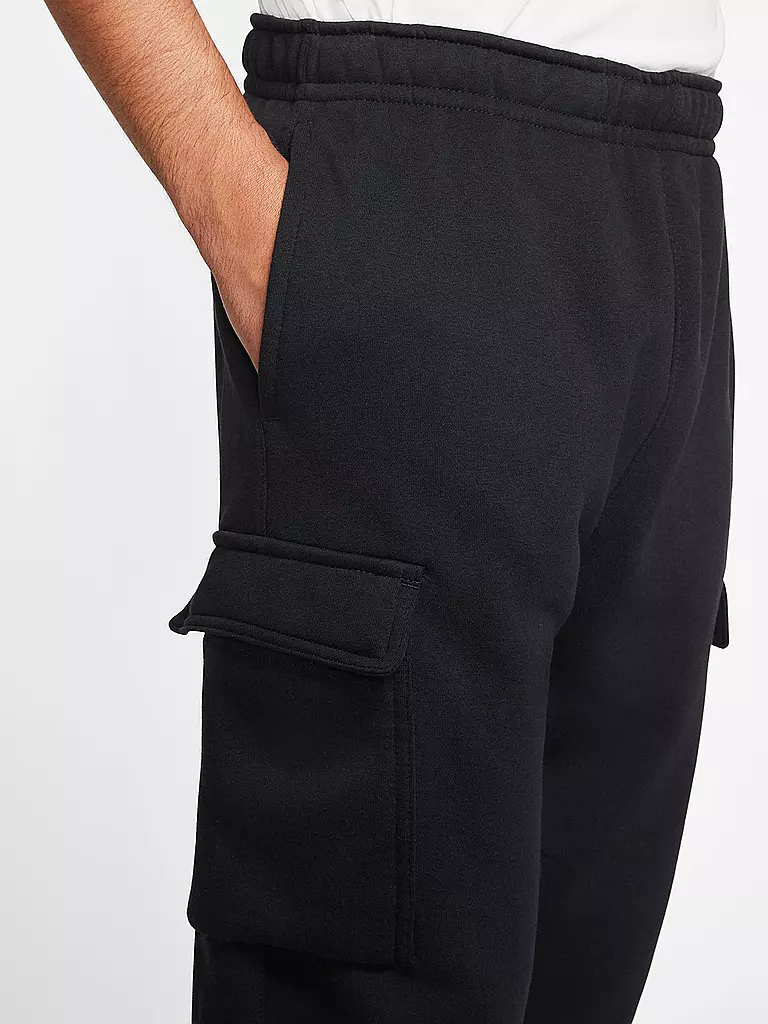 NIKE | Herren Jogginghose Sportswear Club Cagostyle | Negro
