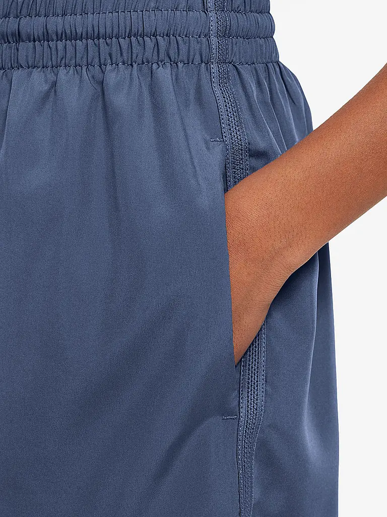 NIKE | Pantalón corto de fitness Dri-FIT Multi+ para niño | Azul