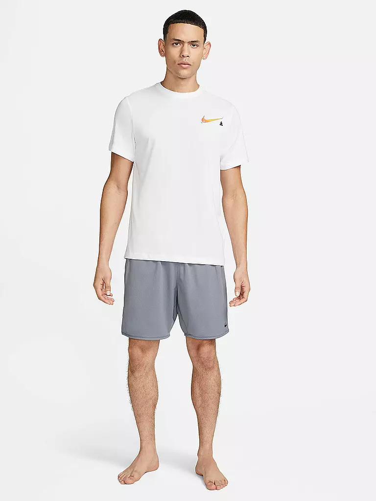 NIKE | Pantalón corto de fitness para hombre Dri-FIT Totality | Gris claro