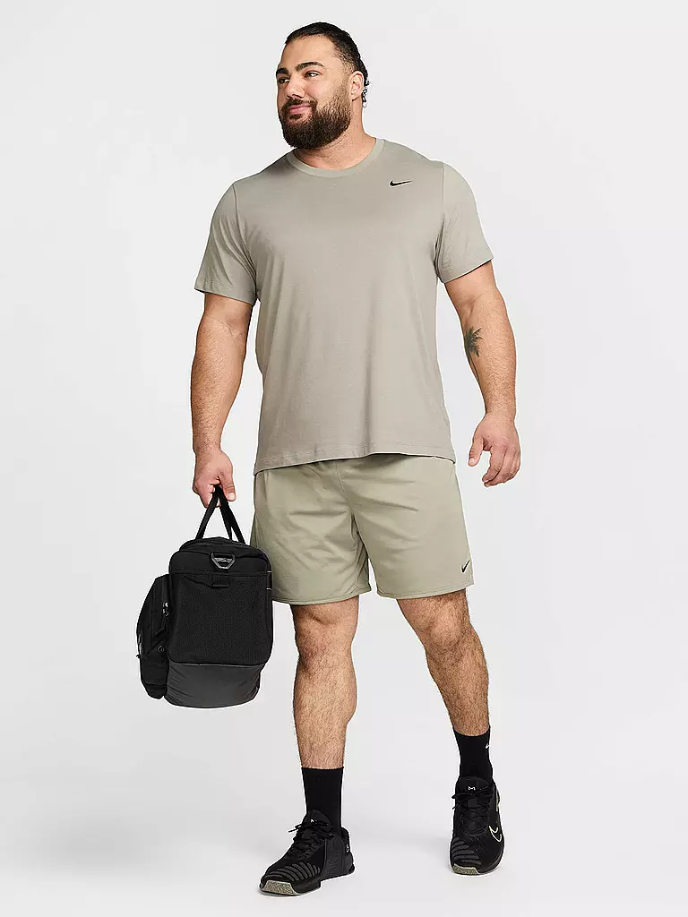 NIKE | Pantalón corto de fitness para hombre Dri-FIT Totality | Oliva