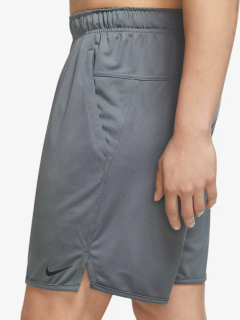 NIKE | Pantalón corto de fitness para hombre Dri-FIT Totality |