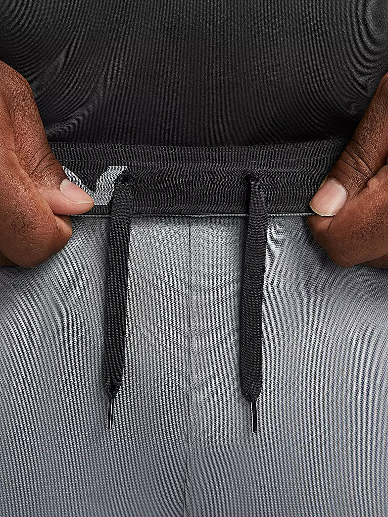 NIKE | Pantalón corto de fitness para hombre Dri-FIT Totality |