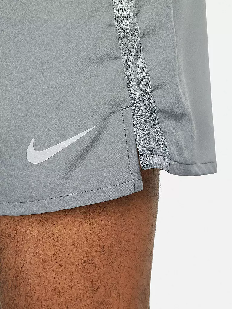 NIKE | Pantalón corto de running para hombre Challenger de 5 pulgadas |