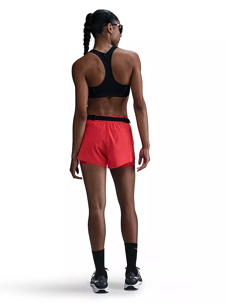 NIKE | Pantalón corto de running Swift para mujer | Rojo