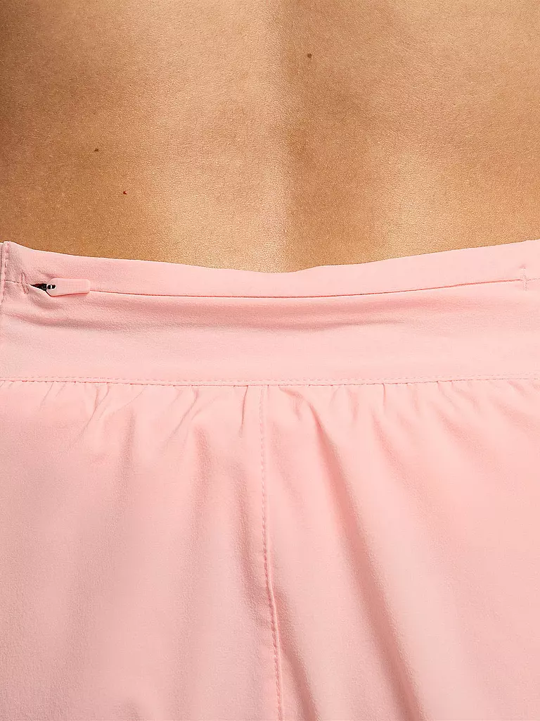 NIKE | Pantalón corto de running Swift para mujer |