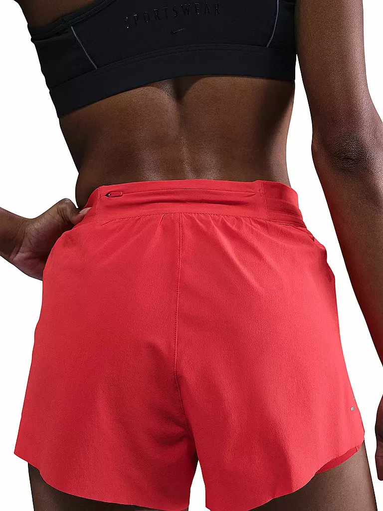 NIKE | Pantalón corto de running Swift para mujer | Rojo