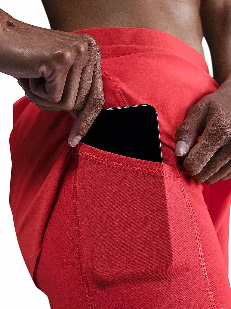 NIKE | Pantalón corto de running Swift para mujer | Rojo