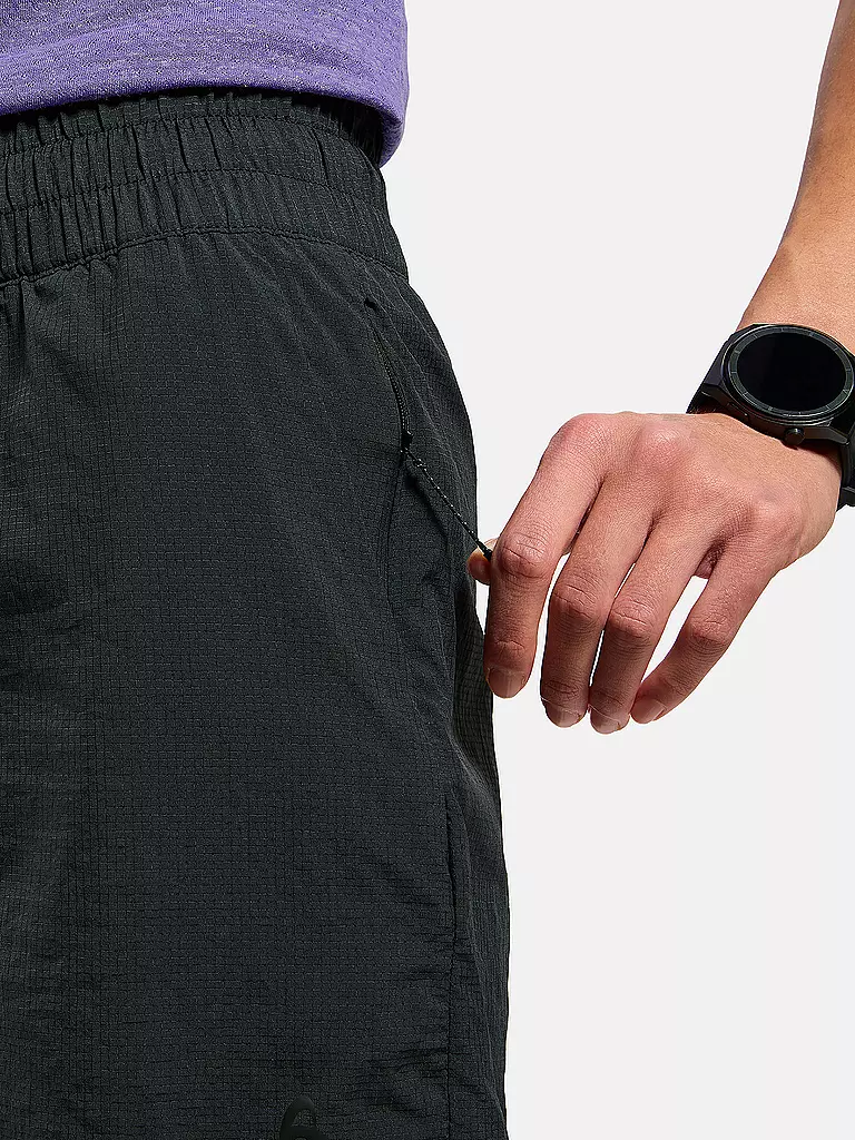 ODLO | Pantalón corto de running para mujer Essential 365 de 4 pulgadas |