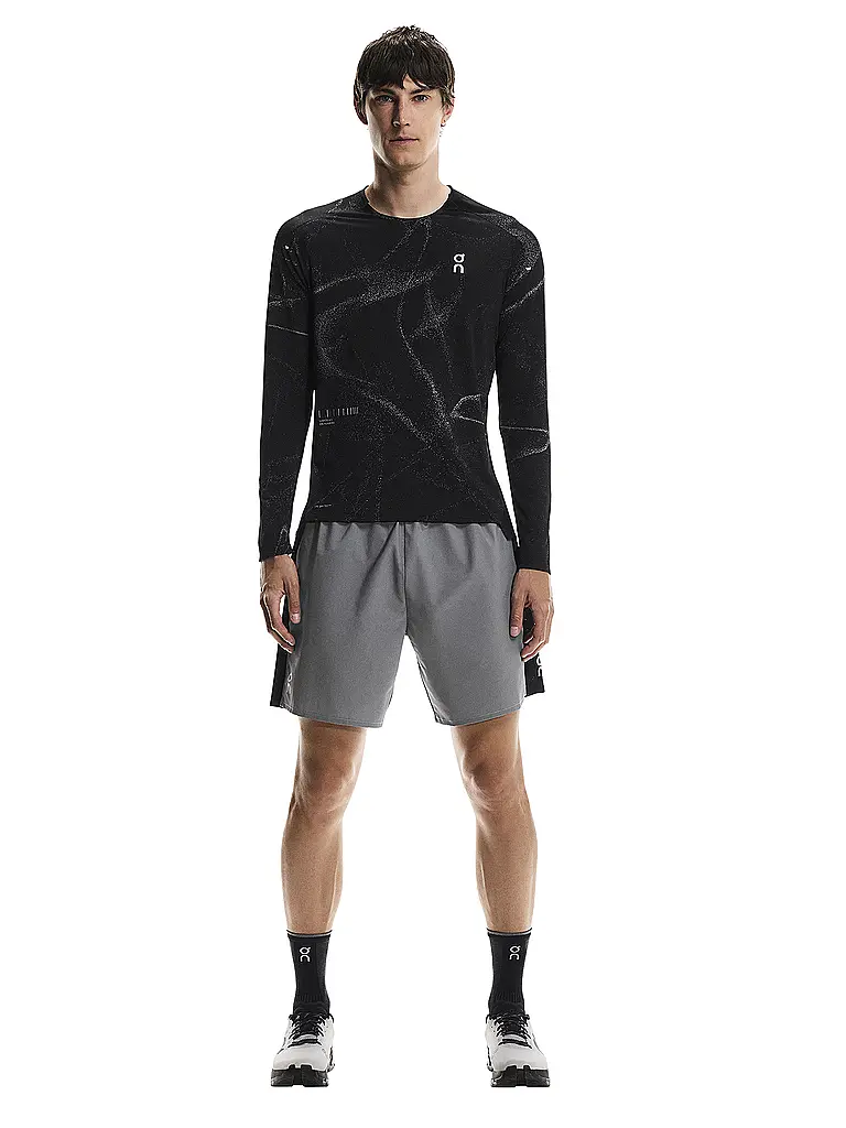 ON | Camiseta de running de manga larga Performance Long-T Lumos para hombre | Negro