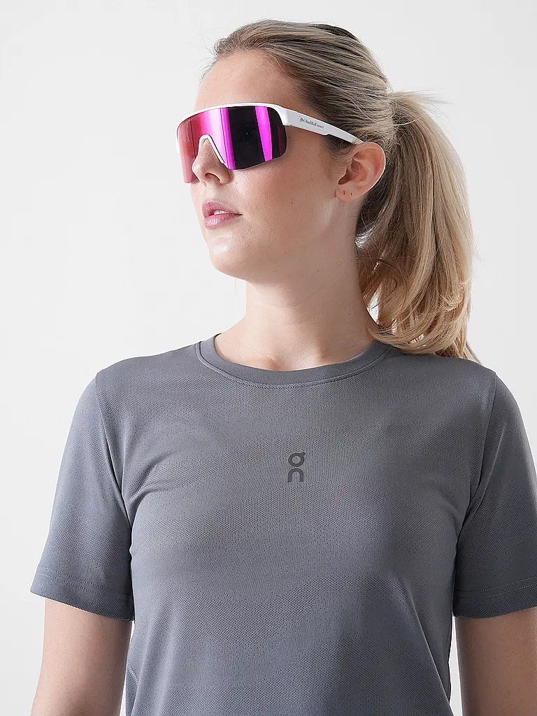 ON | Camiseta de running Trail-T para mujer |