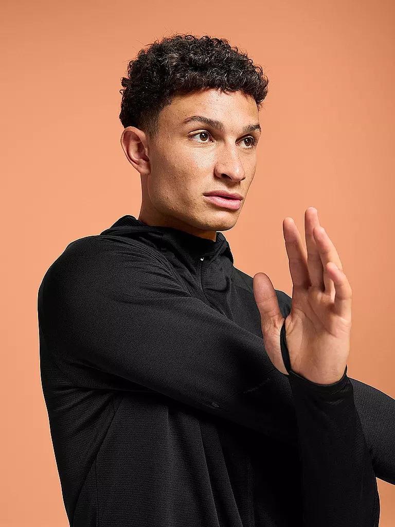 ON | Herren Laufjacke Climate Zip Hoodie | Negro