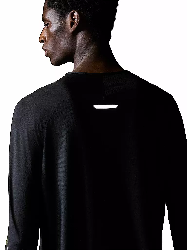 ON | Herren Laufshirt Performance Lumos | Negro