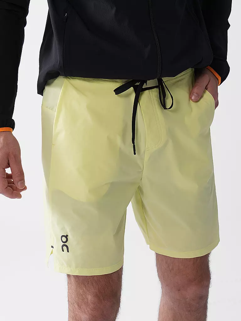 ON | Pantalón corto de running 2 en 1 Performance Hybrid para hombre |