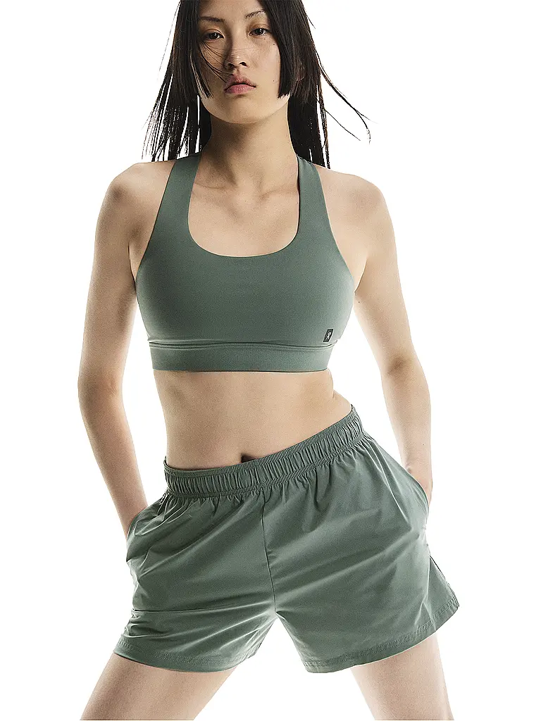 ON | Pantalón corto de running Core 3" para mujer | Oliva