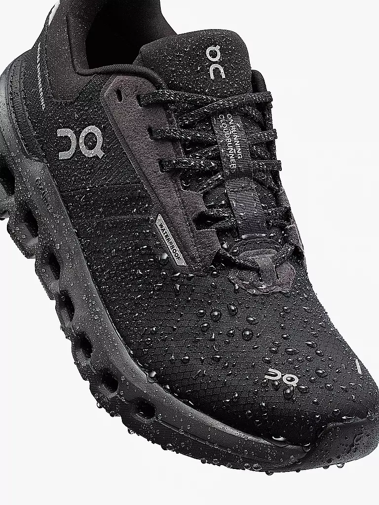ON | Zapatillas de running para hombre Cloudrunner 2 Waterproof | Negro