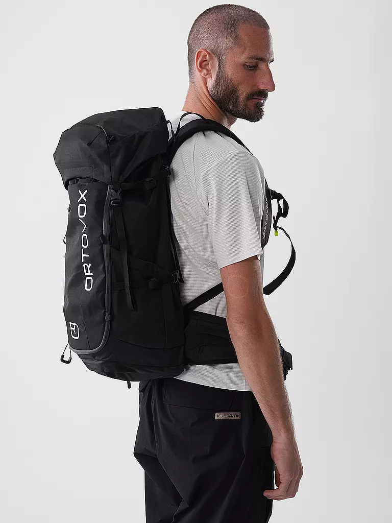 ORTOVOX | Mochila de senderismo Traverse 40 | Negro