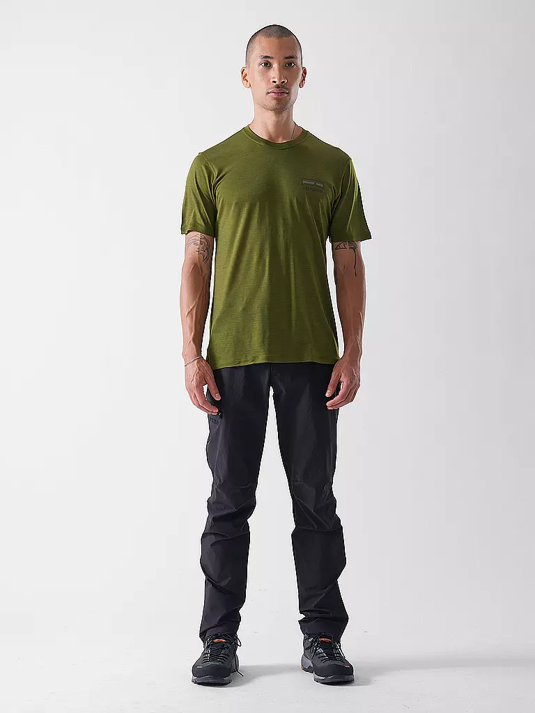 PATAGONIA | Camiseta funcional de hombre Capilene® Cool Merino | Oliva