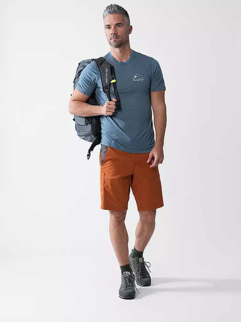 PATAGONIA | Camiseta funcional para hombre Capilene® Cool Merino Graphic | Azul oscuro