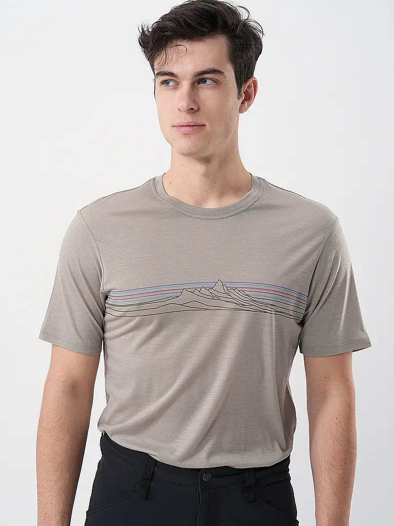 PATAGONIA | Camiseta funcional para hombre Capilene® Cool Merino Graphic | 