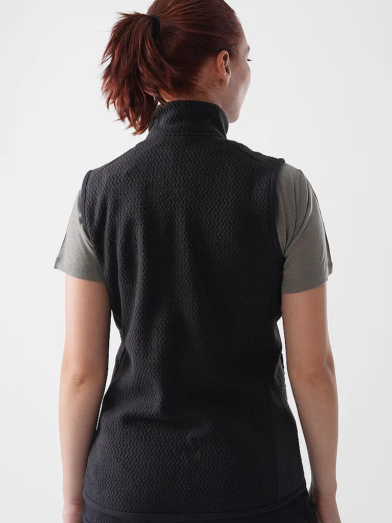 PATAGONIA | Chaleco de travesía R1 Air para mujer |