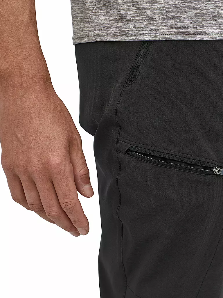 PATAGONIA | Herren Wanderhose Altvia Trail Regular | Negro