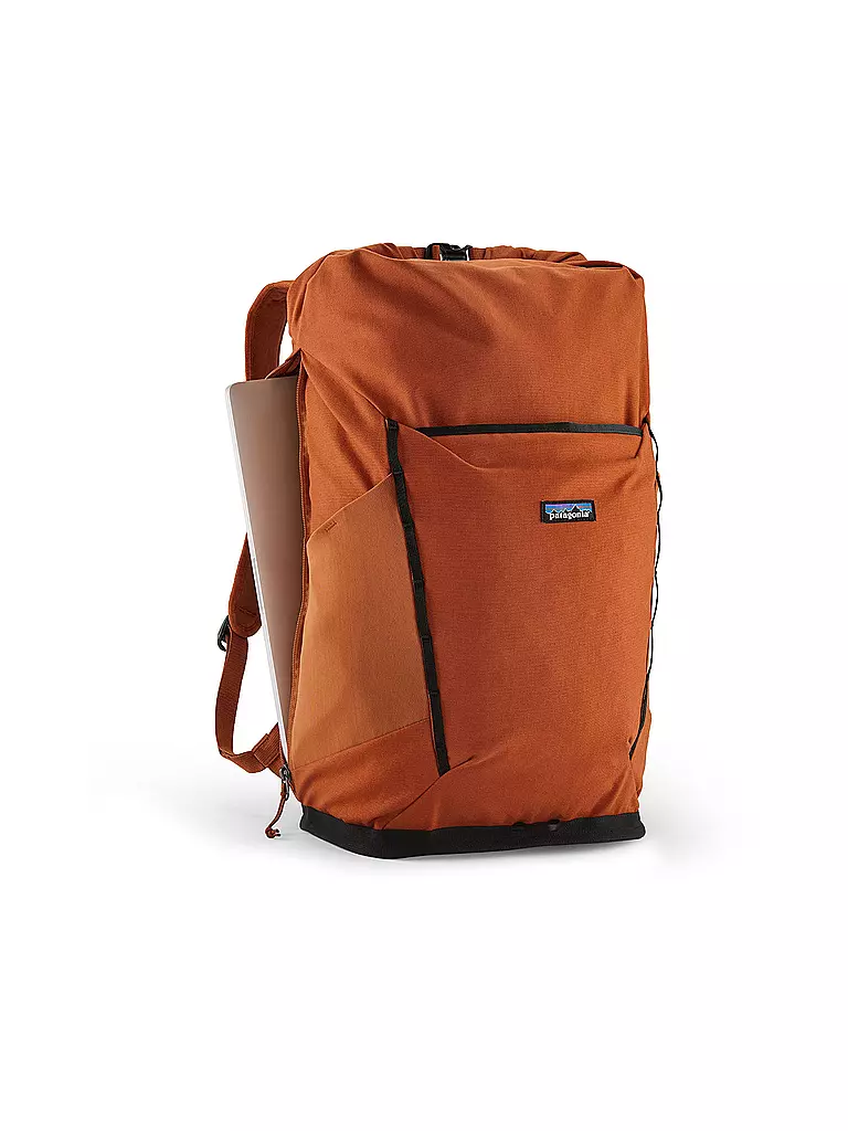 PATAGONIA | Mochila de día Fieldsmith Roll Top 32L |