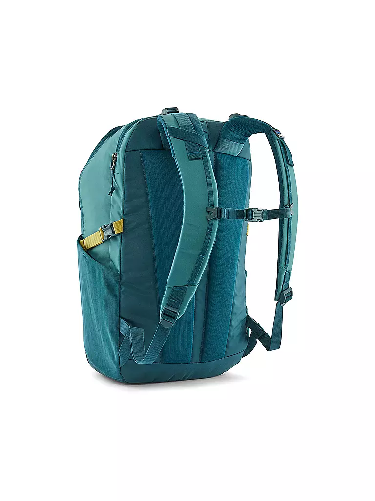 PATAGONIA | Mochila de día Refugio 30L | Petróleo