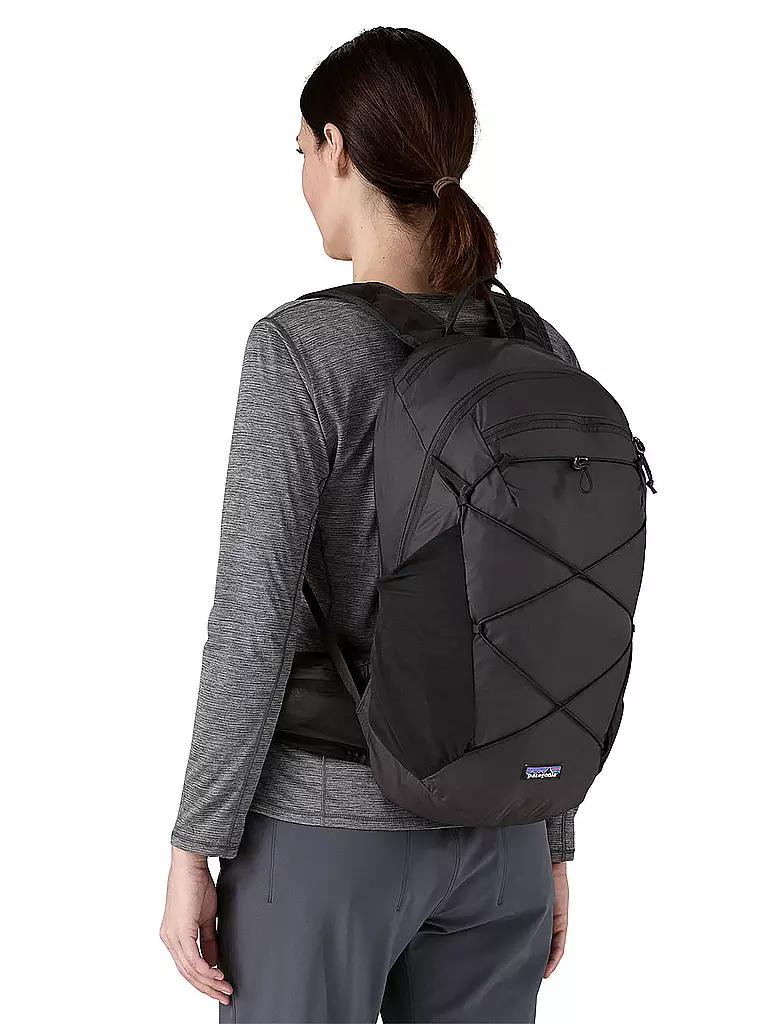PATAGONIA | Mochila de día Terravia 22L | Negro