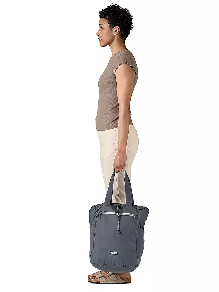 PATAGONIA | Mochila de día Terravia Tote Pack 24L | Azul oscuro