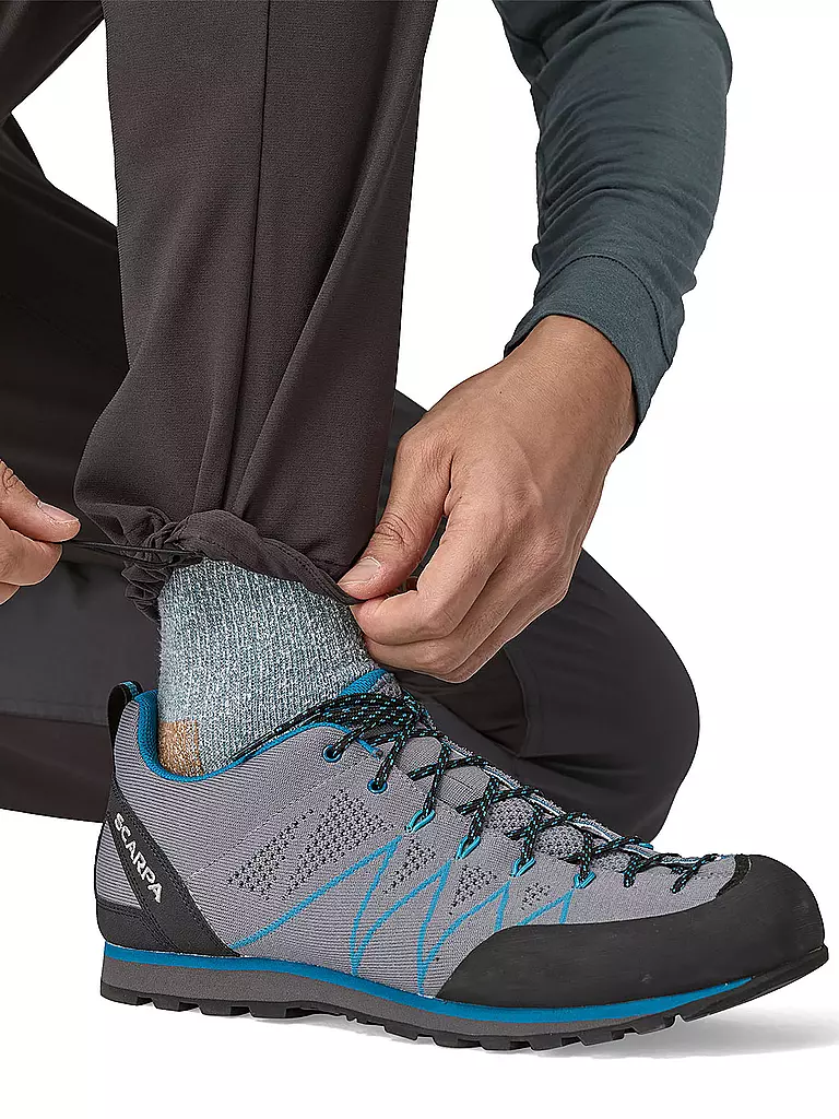 PATAGONIA | Pantalón de senderismo para hombre Altvia Alpine | Negro