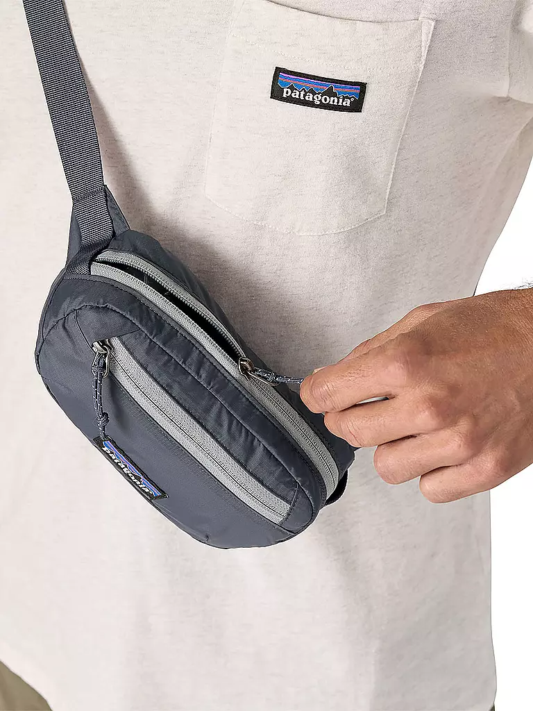 PATAGONIA | Riñonera Terravia Mini | Azul oscuro