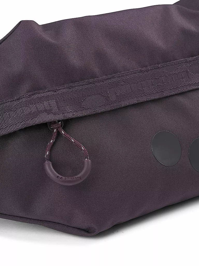 PINQPONQ | Umhängetasche Brik | Rojo oscuro