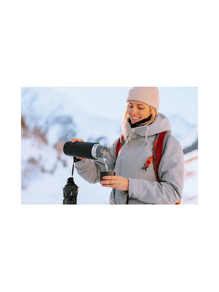 PRIMUS | Botella de agua Trailbreak Ex Coal 1L aislada |