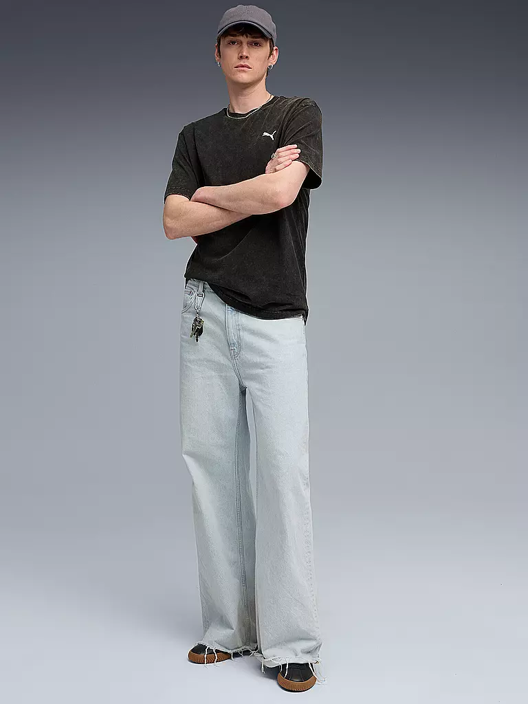 PUMA | Camiseta de hombre ESS ELEVATED Relaxed Wash | Negro