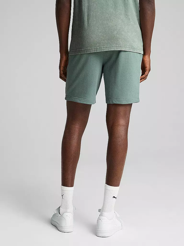 PUMA | Short Class de 8 pulgadas para hombre | Verde claro